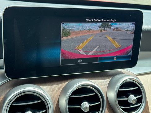 Used 2021 Mercedes-Benz C 300 Sedan image 18