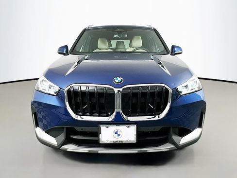 Used 2023 BMW X1 xDrive28i w/ Convenience Package AWD/4WD image 2
