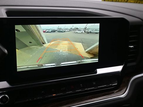 New 2026 GMC Sierra 1500 SLE w/ Preferred Package image 29