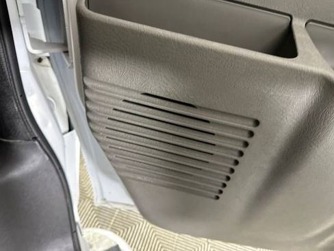 Used 2024 Chevrolet Express 2500 w/ Driver Convenience Package image 27