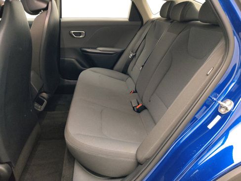 Used 2025 Kia K4 FWD image 18
