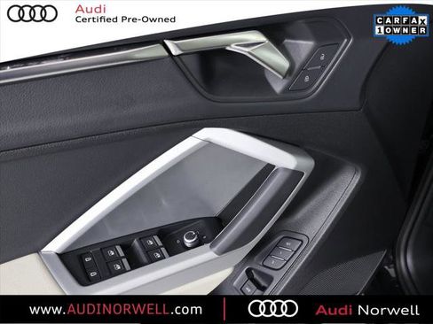 Certified 2025 Audi Q3 2.0T Premium w/ Convenience Package image 21
