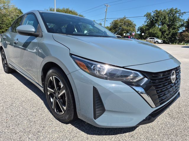 Used 2024 Nissan Sentra SV FWD image 9