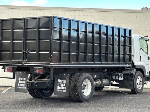 New 2023 Chevrolet Low Cab Forward 7500XD RWD image 4