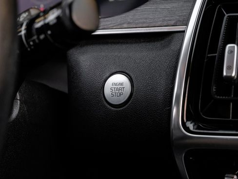 Used 2021 Kia Sorento SX Prestige image 21