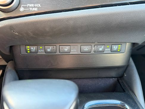 Used 2024 Lexus ES 300h Ultra Luxury w/ Accessory Package (Z2) FWD image 27