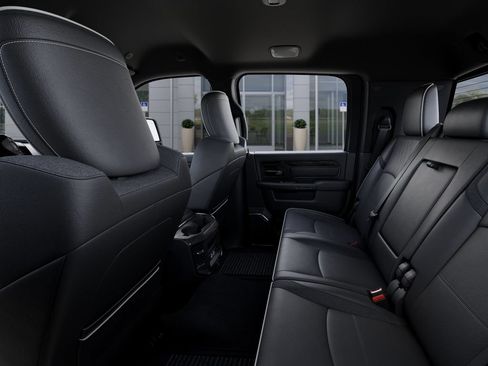 New 2025 RAM 2500 Limited AWD/4WD image 24