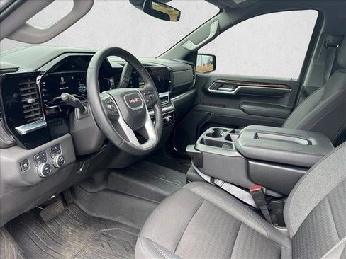 Used 2024 GMC Sierra 1500 Elevation image 9