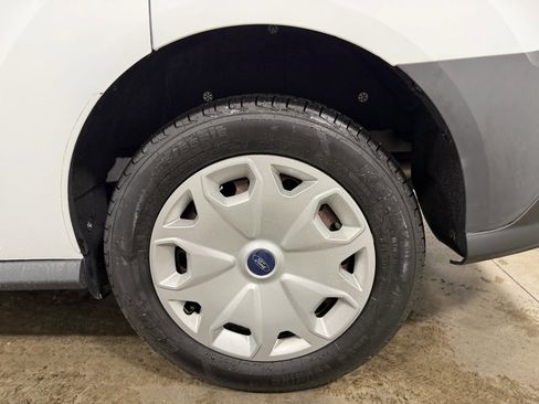 Used 2017 Ford Transit Connect XL image 19