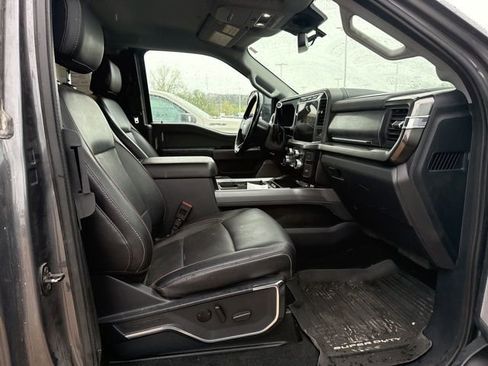 Used 2023 Ford F250 Lariat image 23
