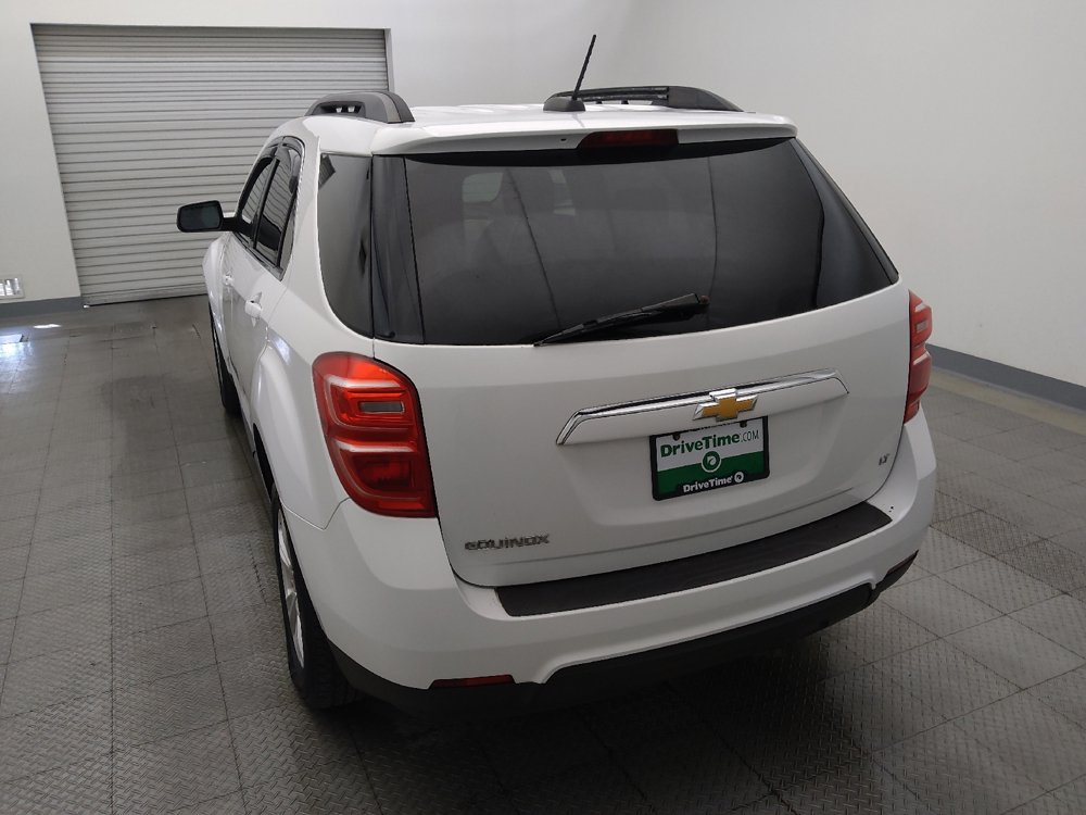 Used 2017 Chevrolet Equinox LT w/ Convenience Package FWD image 6