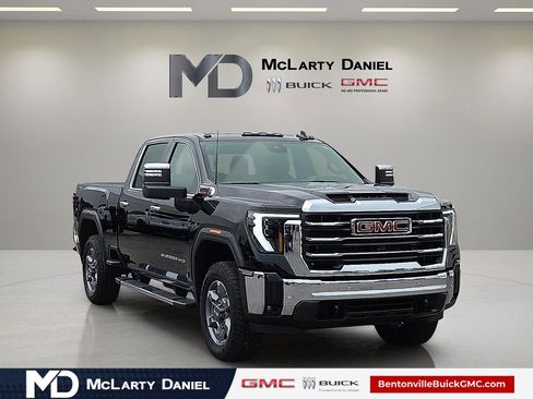 Used 2025 GMC Sierra 2500 SLT w/ SLT Premium Package AWD/4WD image 1