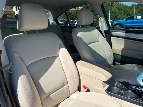 Used 2019 Subaru Legacy 2.5i Premium w/ Popular Package #2A AWD/4WD image 36