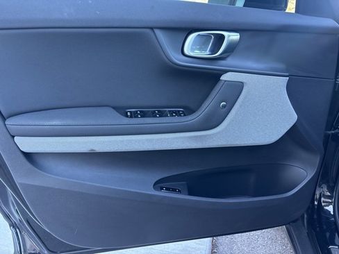 Used 2022 Polestar Polestar 2 w/ Pilot Package image 19