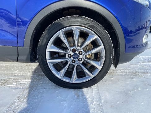 Used 2015 Ford Escape SE w/ SE Chrome Package image 9