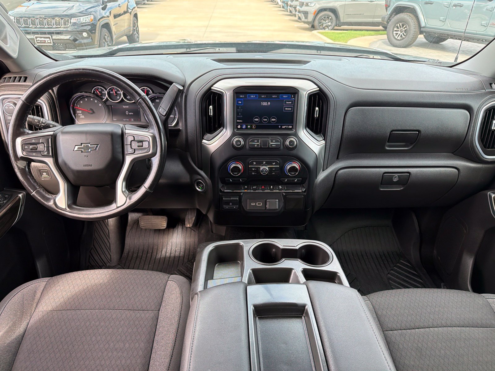 Used 2021 Chevrolet Silverado 1500 RST AWD/4WD image 19