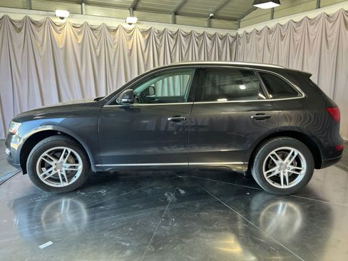 Used 2017 Audi Q5 2.0T Premium Plus w/ Technology Package AWD/4WD image 8