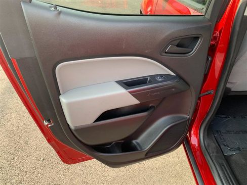 Used 2021 Chevrolet Colorado W/T w/ Custom Special Edition image 34