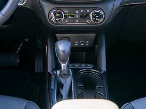 Used 2023 Chevrolet TrailBlazer ACTIV w/ Convenience Package image 17