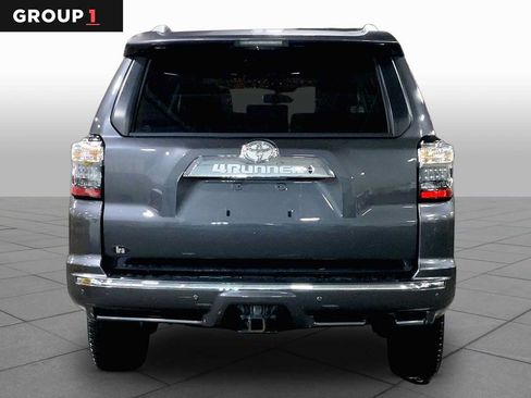 Used 2023 Toyota 4Runner Limited AWD/4WD image 5