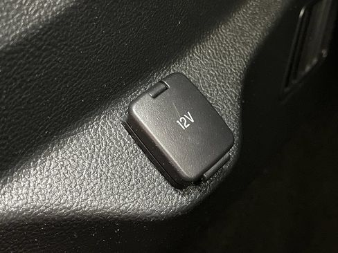 Used 2020 Ford Edge Titanium AWD/4WD image 23