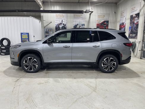 New 2026 Buick Enclave Sport Touring w/ Power Package image 5