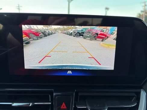 Used 2024 Chevrolet TrailBlazer LT w/ Driver Confidence Package image 20