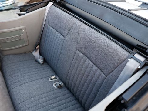 Used 1992 Ford Mustang LX image 11