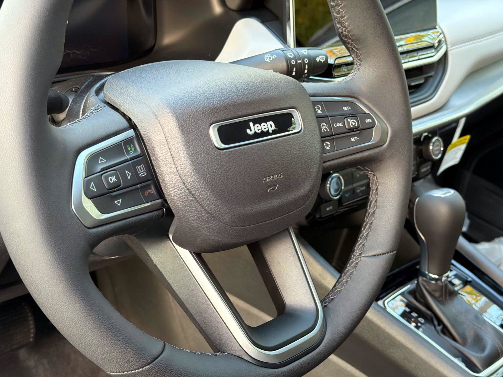 New 2026 Jeep Compass Limited AWD/4WD image 12