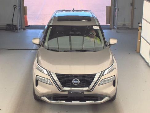 Used 2023 Nissan Rogue Platinum w/ Platinum Premium Package AWD/4WD image 2