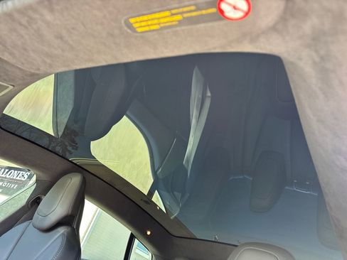 Used 2019 Tesla Model S Performance image 31