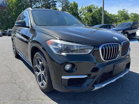 Used 2017 BMW X1 xDrive28i AWD/4WD image 3