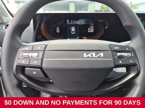 Used 2025 Kia K4 FWD image 21