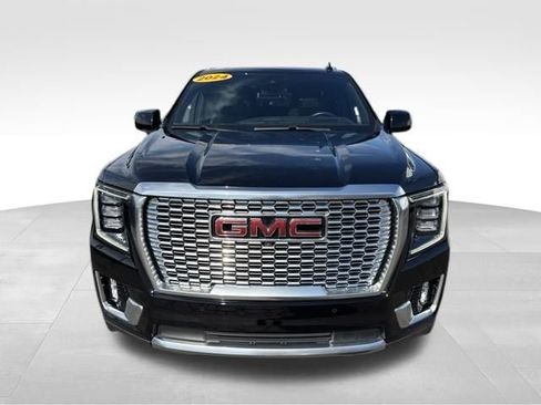 Used 2024 GMC Yukon XL Denali w/ Advanced Technology Package AWD/4WD image 2