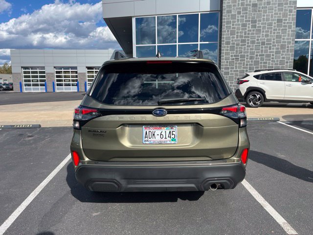 Used 2025 Subaru Forester Limited AWD/4WD image 6