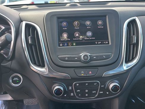 Used 2024 Chevrolet Equinox LT image 37