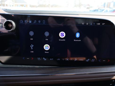 New 2026 Chevrolet Suburban High Country image 22