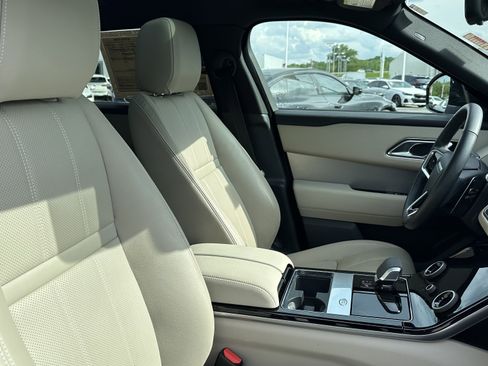Used 2023 Land Rover Range Rover Velar R-Dynamic S AWD/4WD image 34