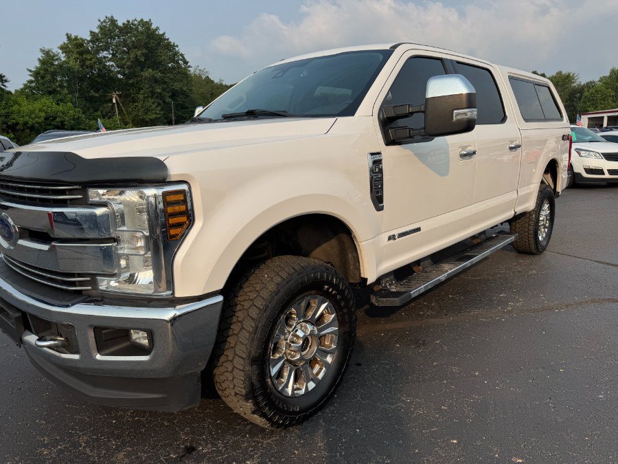 Used 2018 Ford F250 Lariat w/ Lariat Ultimate Package AWD/4WD image 9
