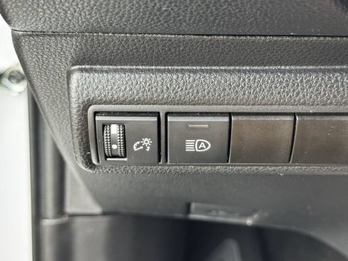 Used 2025 Toyota Corolla LE FWD image 23