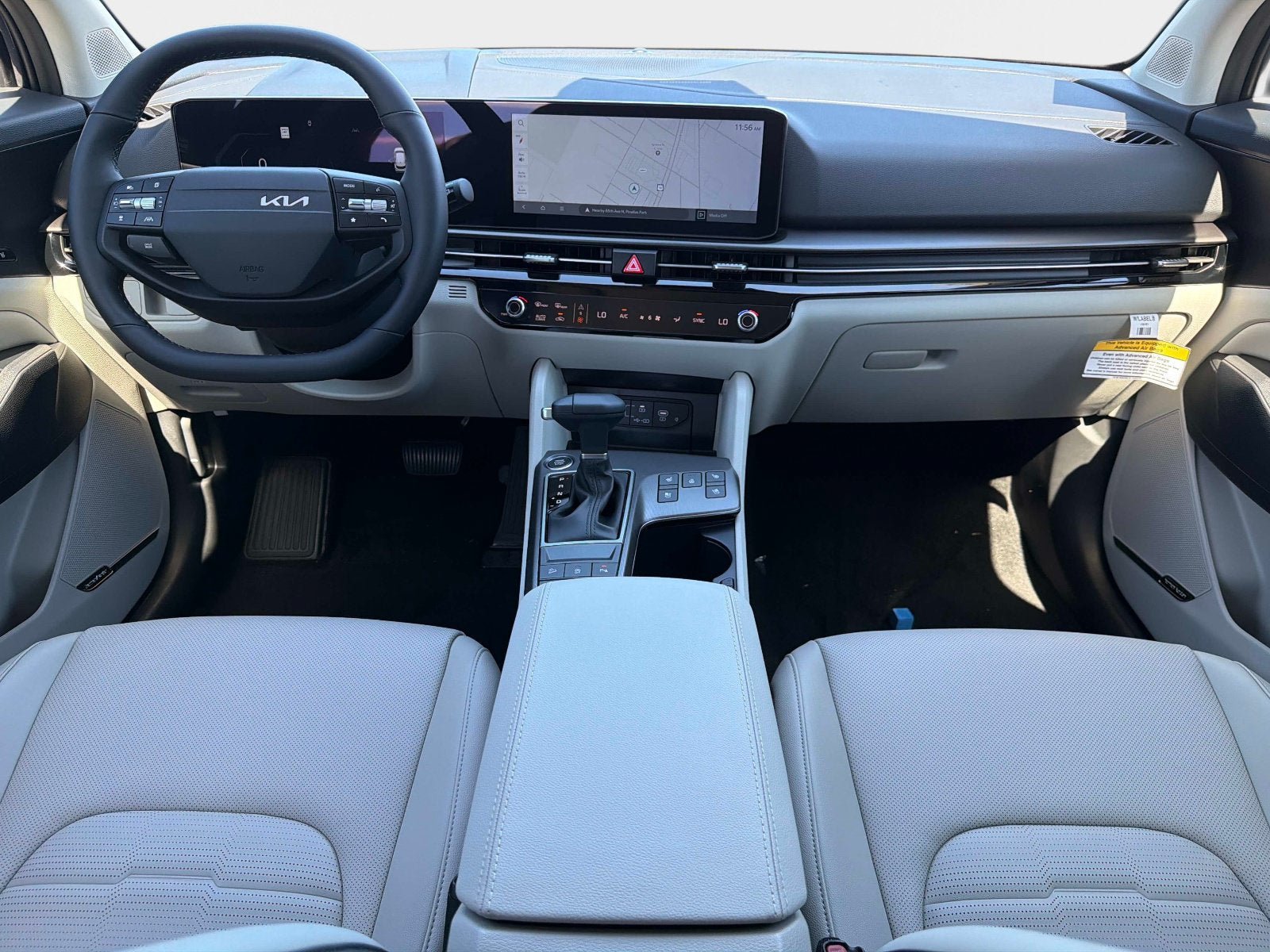 New 2026 Kia Sportage SX FWD image 12