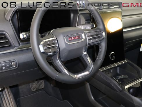 New 2026 GMC Terrain Elevation w/ Elevation Premium Package AWD/4WD image 11