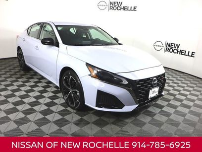 Certified 2025 Nissan Altima 2.5 SR