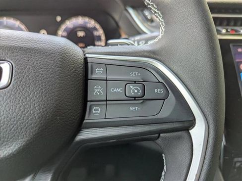 New 2025 Jeep Grand Cherokee Laredo X w/ Luxury Tech Group I image 14