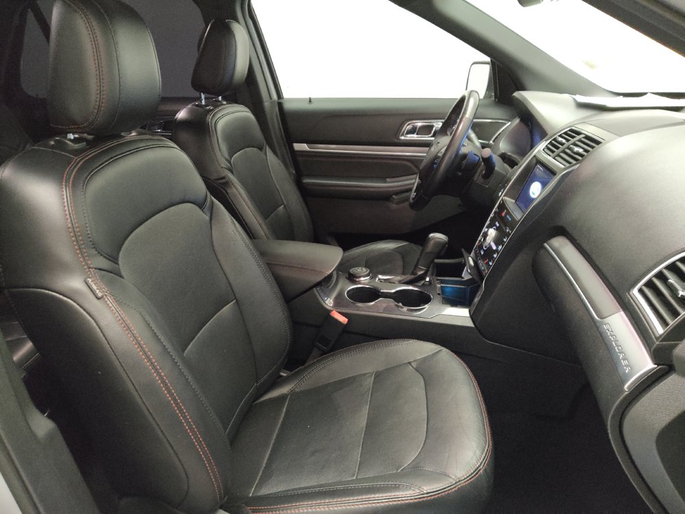 Used 2019 Ford Explorer Sport AWD/4WD image 21