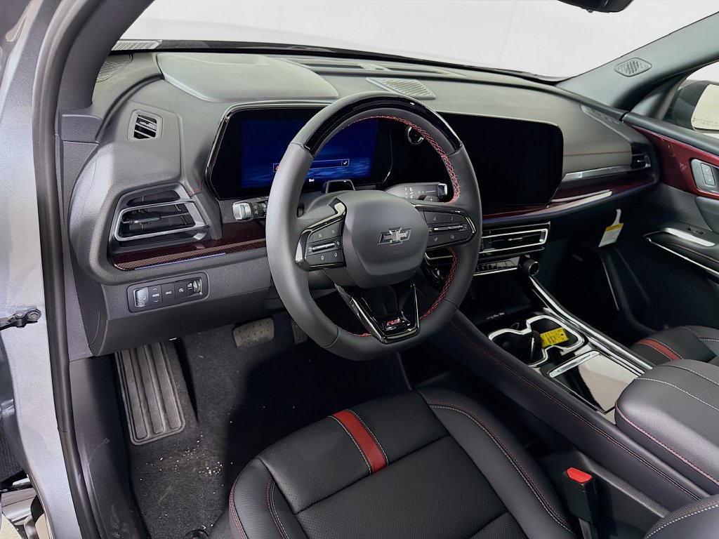 New 2026 Chevrolet Traverse RS w/ LPO, Floor Liner Package AWD/4WD image 10