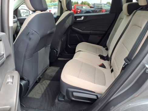 Certified 2021 Ford Escape SE w/ SE Sport Appearance Package AWD/4WD image 5