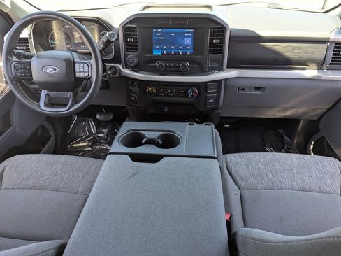 Used 2022 Ford F150 XLT w/ Trailer Tow Package AWD/4WD image 16