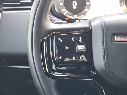 Used 2024 Land Rover Range Rover Sport Dynamic SE image 31