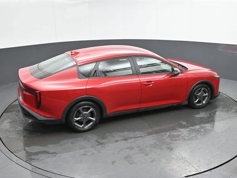 Used 2025 Kia K4 LXS image 33